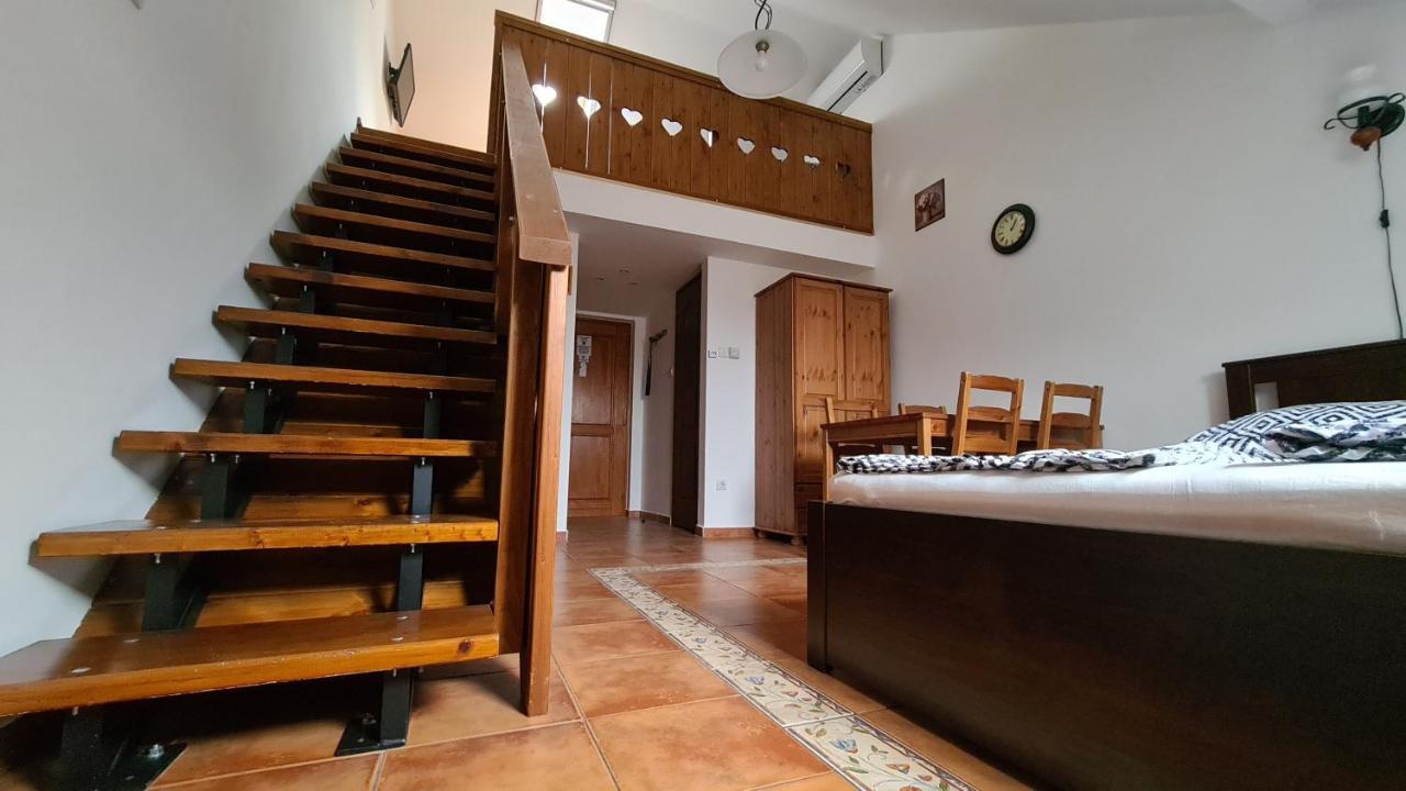 Gyulai Fuerdoe Apartman Exteriér fotografie