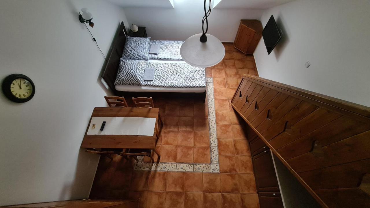 Gyulai Fuerdoe Apartman Exteriér fotografie