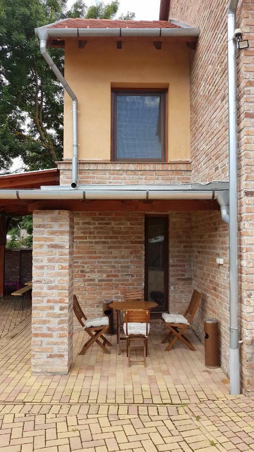 Gyulai Fuerdoe Apartman Exteriér fotografie